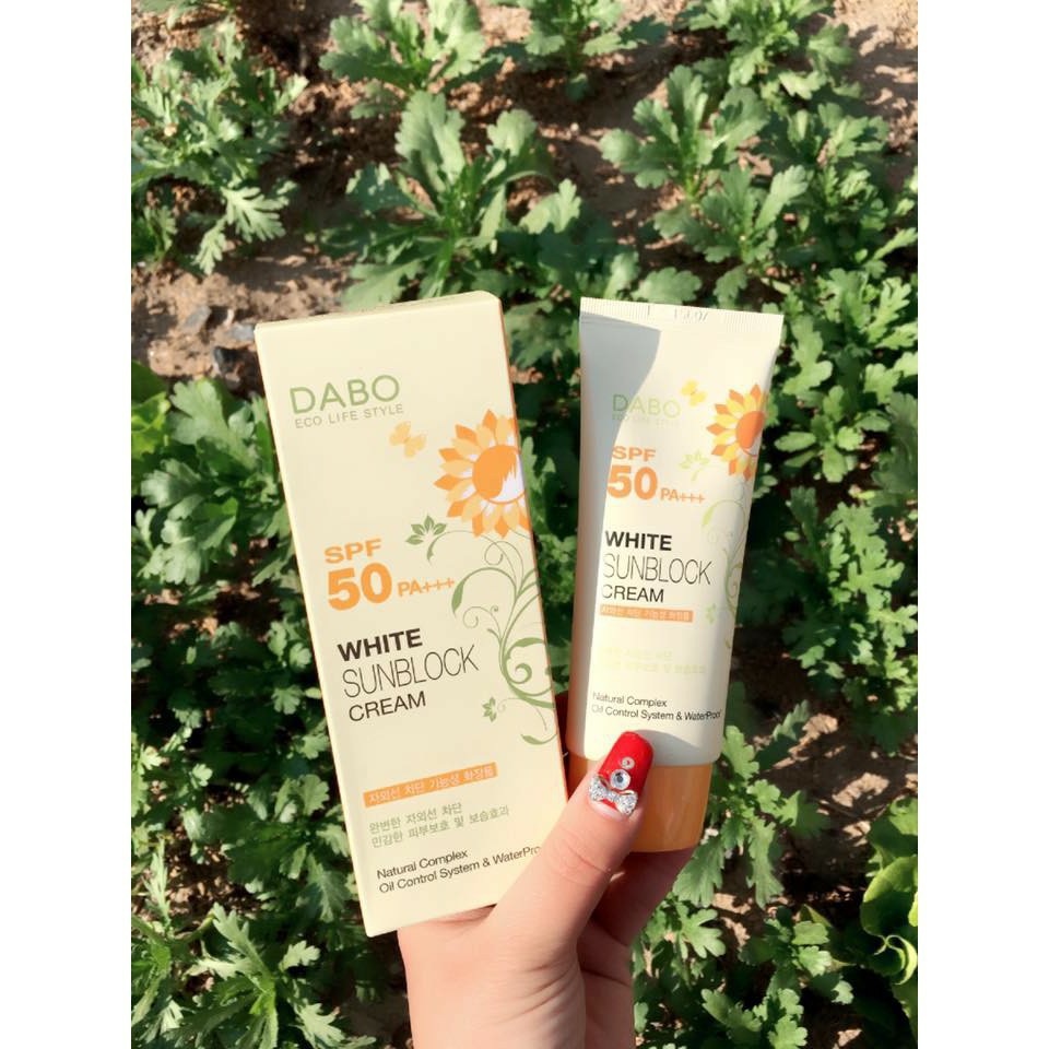 Kem Chống Nắng Dabo,Hoa Cúc -Trắng Da- Sạch Nhờn Hàn Quốc Dabo White Sunblock Cream SPF 50 PA+++70ml [Hàng Chính Hãng]