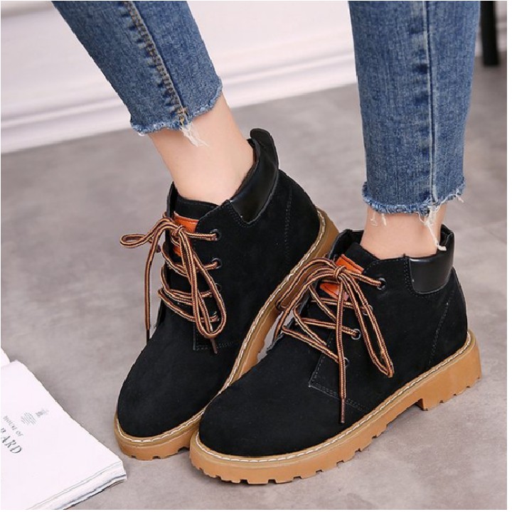 FREESHIP TỪ 99K_Bốt da lộn cổ ngắn thiết kế dây buộc thời trang