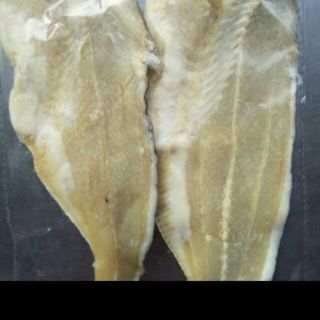 1,5  Kg khô ba sa+1,5 kg cá dứa+1,5 kg dứa sợi+2 kg cá sặc y hình