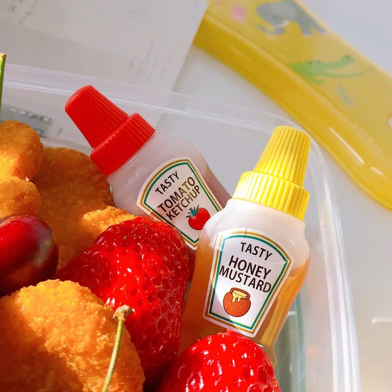 Set 2 Bình Đựng Nước Sốt Mini Dạng Bóp Tiện Dụng Cho Nhà Bếp