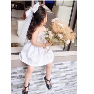 Váy trắng tiểu thư cho bé gái