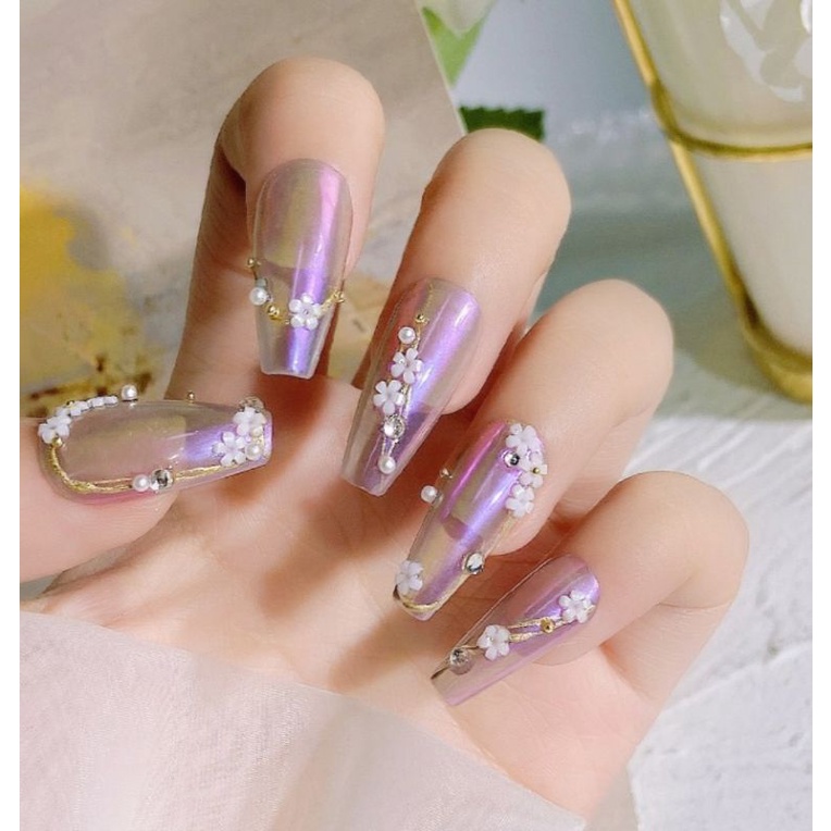 HOA TRẮNG  NHỎ  (TRANG TRÍ Móng TAy )