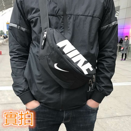 Túi Nike Đeo Hông Đựng Điện Thoại Tiện Dụng Khi Chạy Bộ