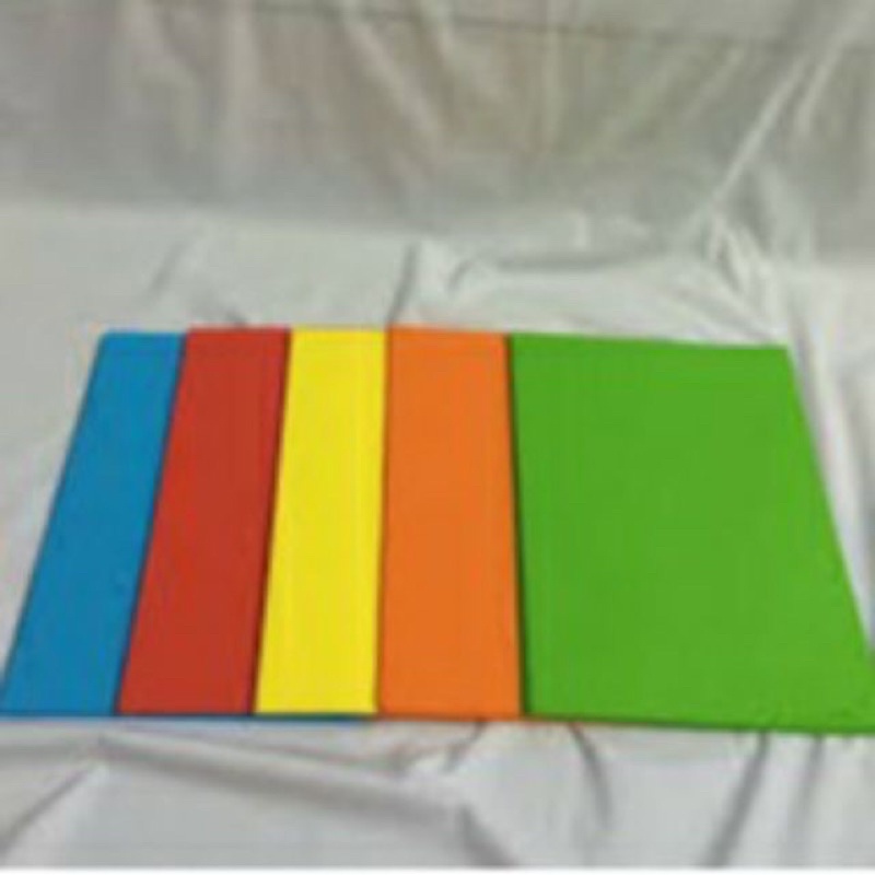 01 TỜ GIẤY BÌA MÀU KHỔ A4 - ĐỎ,XANH LÁ,VÀNG,XANH DƯƠNG,CAM