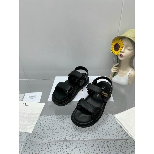 Sandal bệt 2 quai D i o r hot hit fullbox