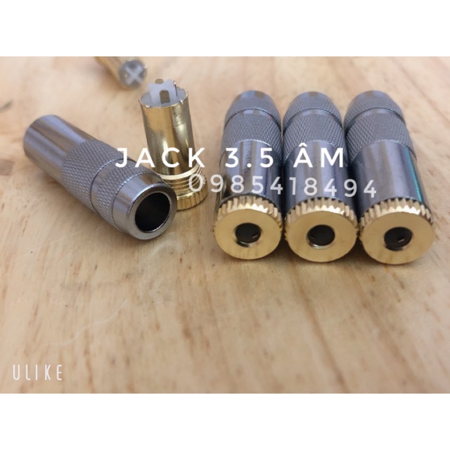 Jack 3.5 màu trắng hàn dây- giá 1 chiếc