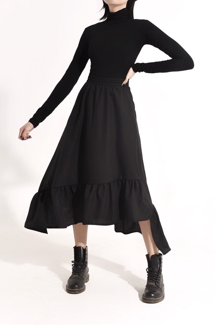 Chân váy dài xếp ly đuôi lệch tà NHÀ BẠCH TUỘC ( OHZ HILOW SKIRT ) | BigBuy360 - bigbuy360.vn