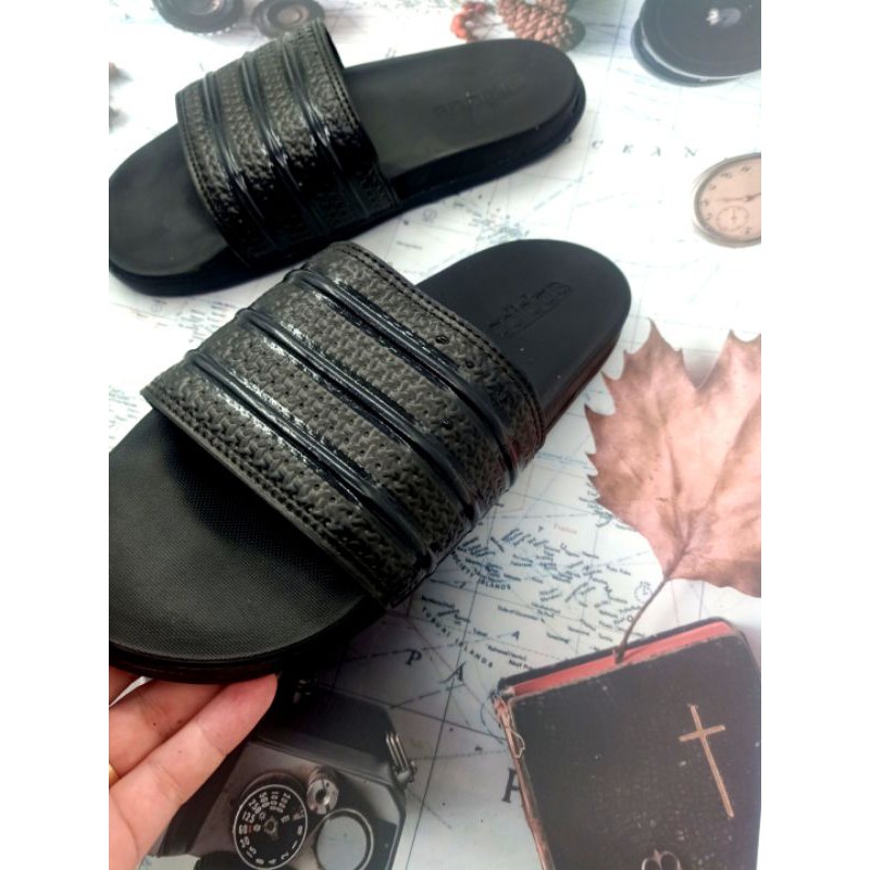 Dép adidas nam quai ngang