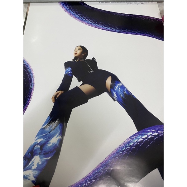 Có sẵn poster album aespa &quot;SAVAGE&quot;