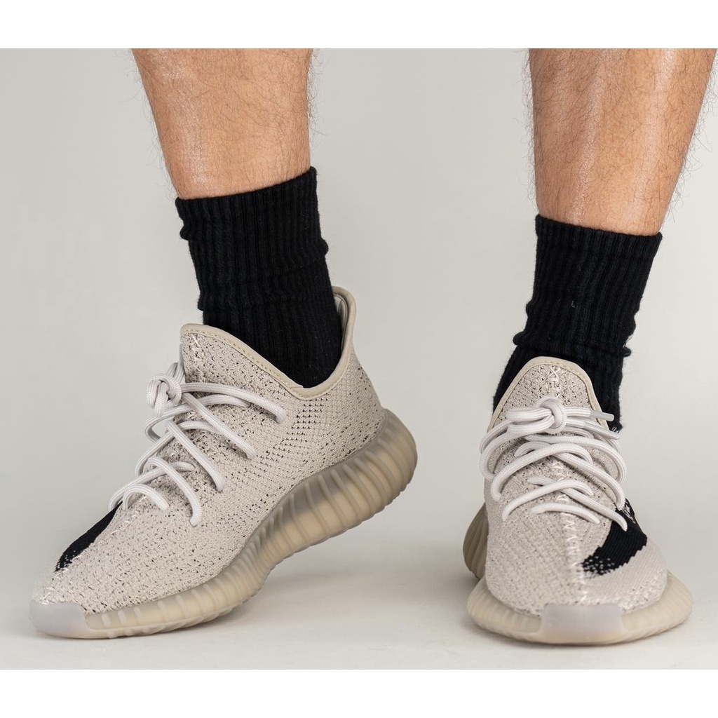 [CHÍNH HÃNG] Giày Sneaker Adidas Y.e.e.z.y Boost 350 V2 - Beige/Black &quot;HP7870&quot;