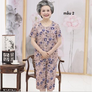 Bộ quần áo cho người già