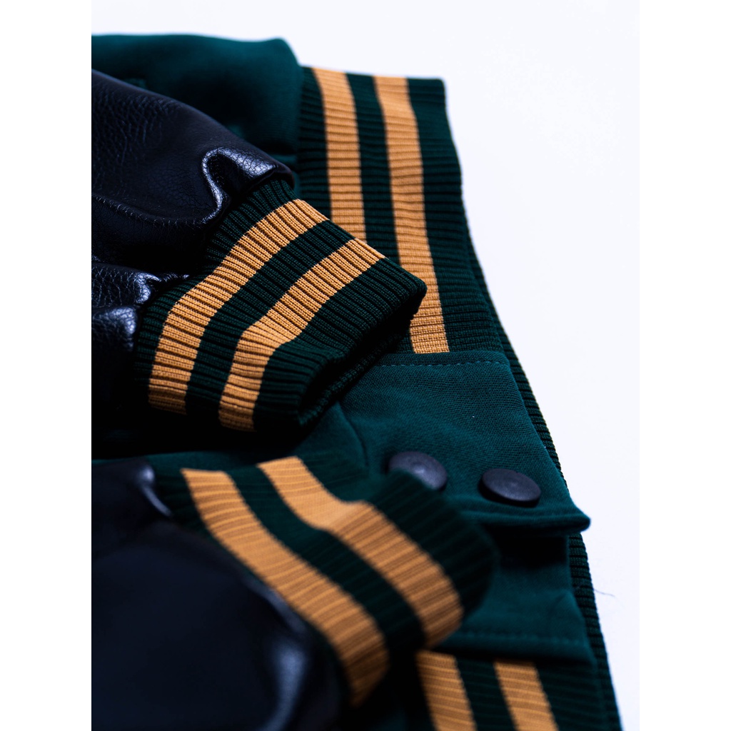 Varsity Green I Áo khoác unisex Eternity