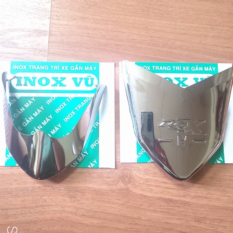 Combo Ốp dè xe Wave RSX 2012 -2013  + 1 tem logo titan HONDA giá 1 bộ tại xưởng INOX Vũ