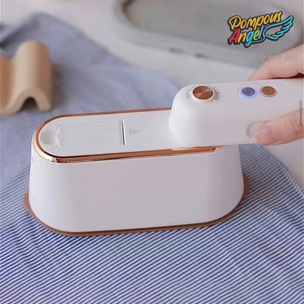 Bàn là gấp gọn mini cầm tay cao cấp DAEWOO 1000W 3 màu tím , trắng , xanh  bảo hành 12 tháng