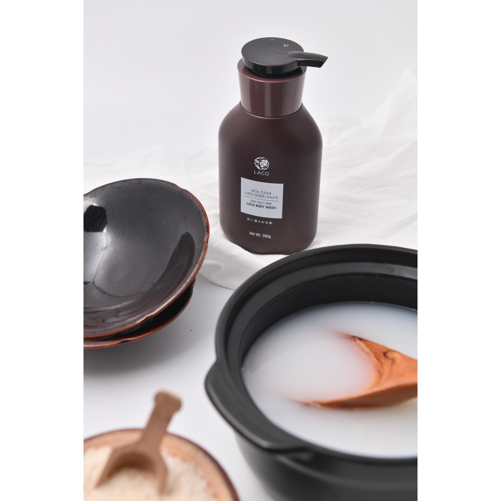 Sữa tắm dưỡng trắng ngừa mụn lưng men rượu SAKE LACO | BigBuy360 - bigbuy360.vn