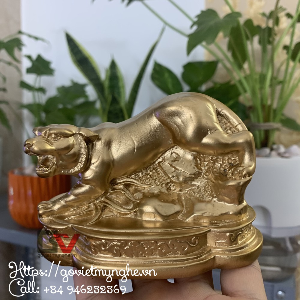 Tượng đá con hổ trang trí phong thủy bàn làm việc - Màu nhũ đồng - Chiều cao 8cm