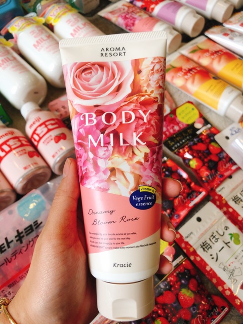 CÓ BILL NHẬT - Kem dưỡng thể BODY MILK KRACIE