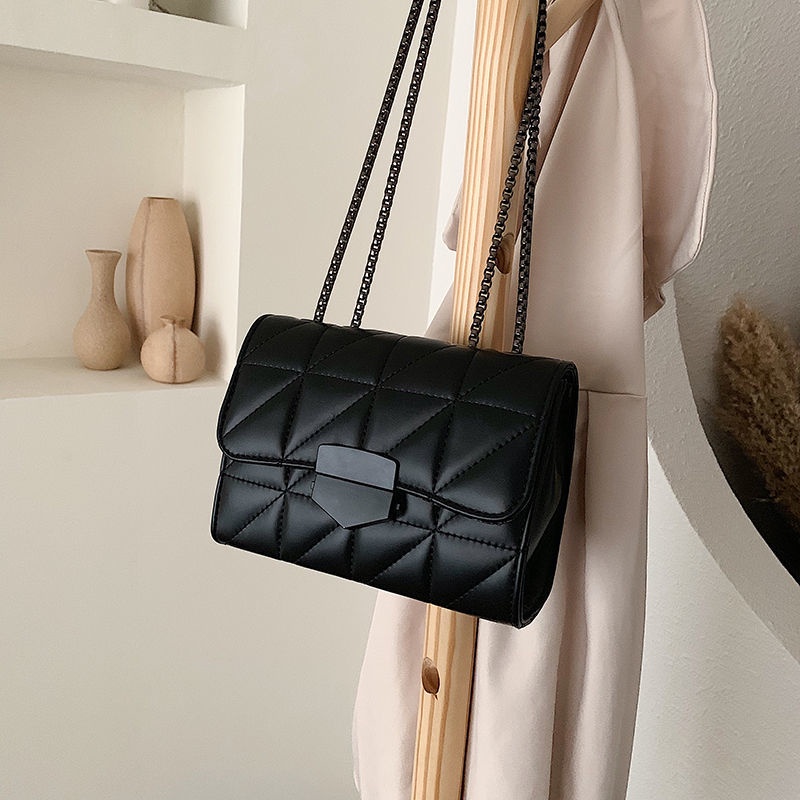 Túi xách nữ đeo vai dây xích đặc chống trộm cướp may trần chỉ phong cách Hàn Quốc Capucha T49