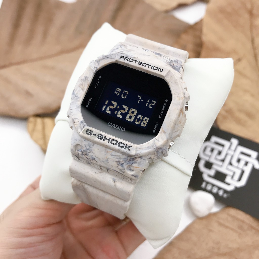 Đồng hồ nam Casio G-SHOCK DW-5600 / DW-5600WM-5 chống va đập chính hãng