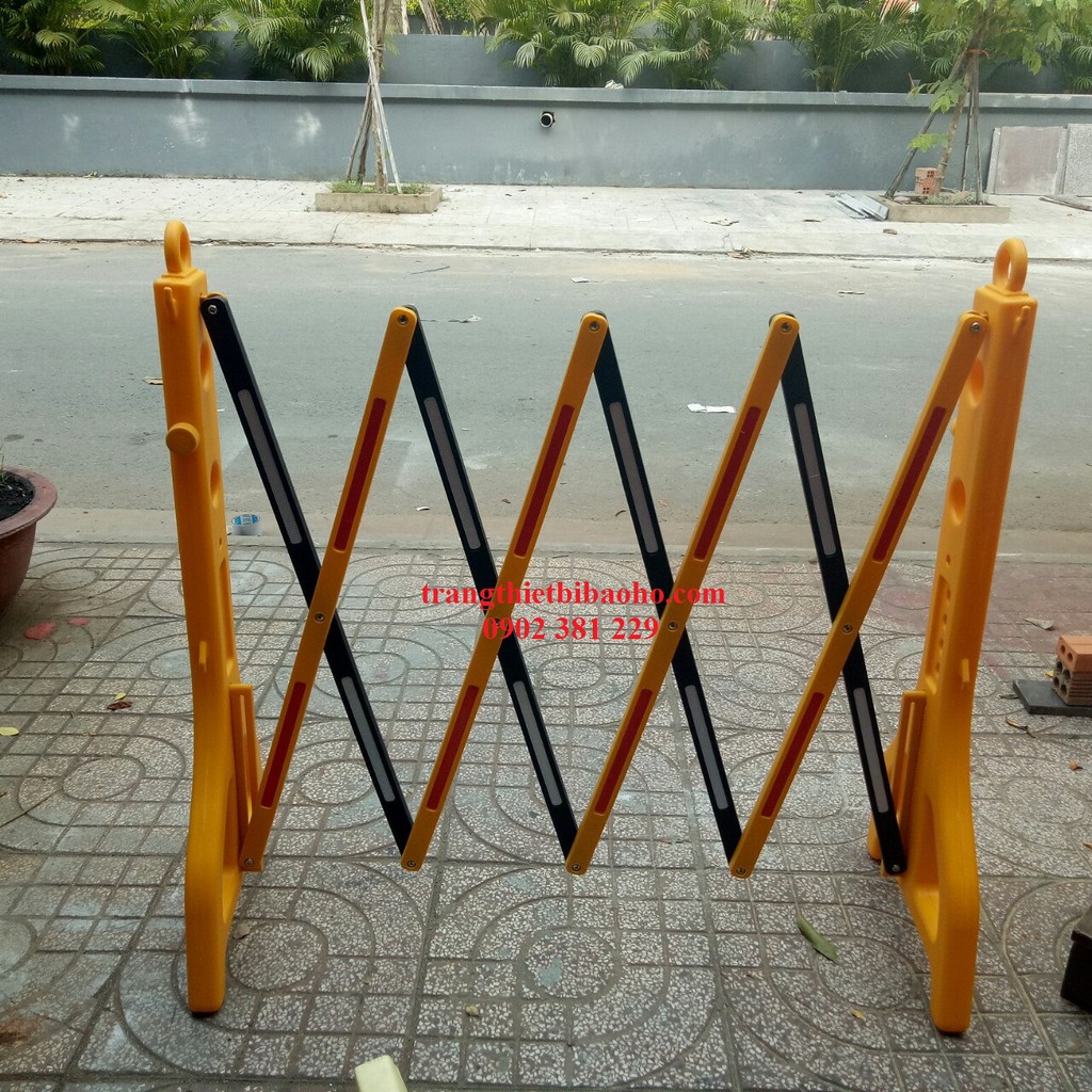 Hàng rào nhựa cảnh báo di động xếp gọn Barie cao 96cm x 2,5m