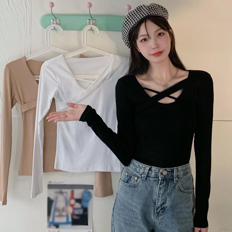 Áo thun tay dài cổ tròn màu sắc đơn giản cho nữ