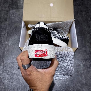vans caro đen 11 ( full box + freeship )