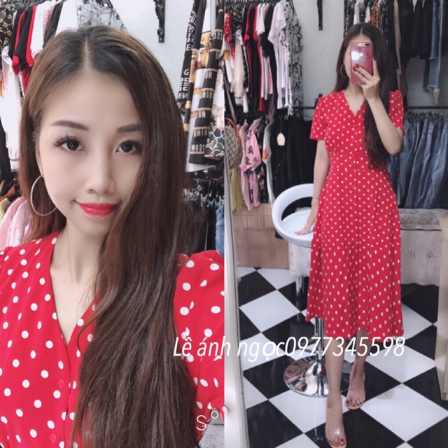 Váy bi xuông cổ v