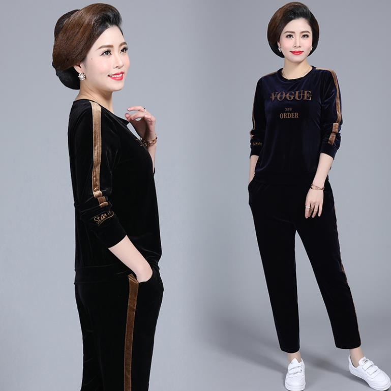 Bộ Đồ Thể Thao Phong Cách Hàn Quốc Thời Trang Xuân Thu 2020 Cho Nữ Trung Niên !