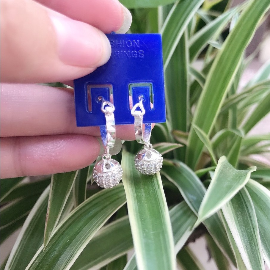 Bông tai bạc hình cầu đính đá, chất liệu bạc cực xinh xắn trẻ trung - Trang sức bạc Evasilver