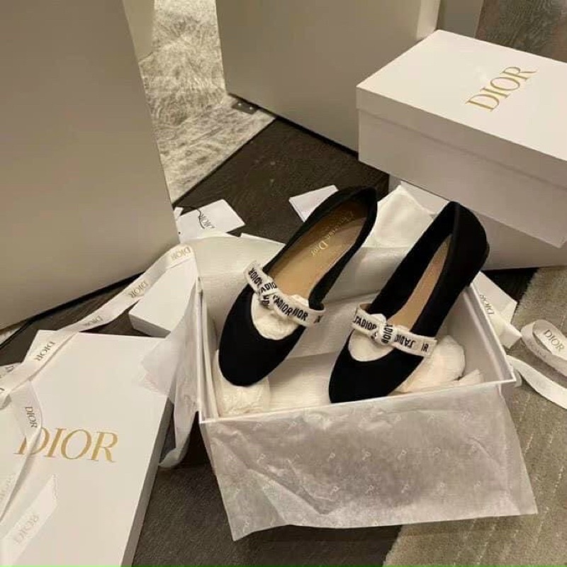 Giày bệt D i o r tăm, chấm bi nơ fullbox