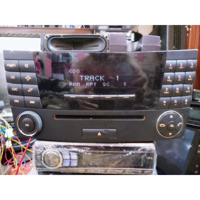 Đầu ALPINE RADIO CD MERCEDES BENZ E CLASS . AUX / USB /