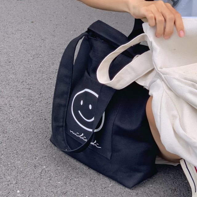 Túi Black Smiley - Vui Lên Đi | BigBuy360 - bigbuy360.vn