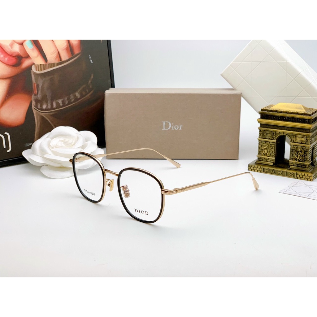 Gọng titan dior
