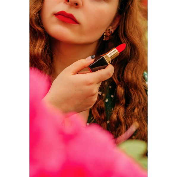 DECAL HÌNH CÔ GÁI SALON TÓC, TIỆM NAILS & THẨM MỸ_DÁN TƯỜNG NÀNG THƠ