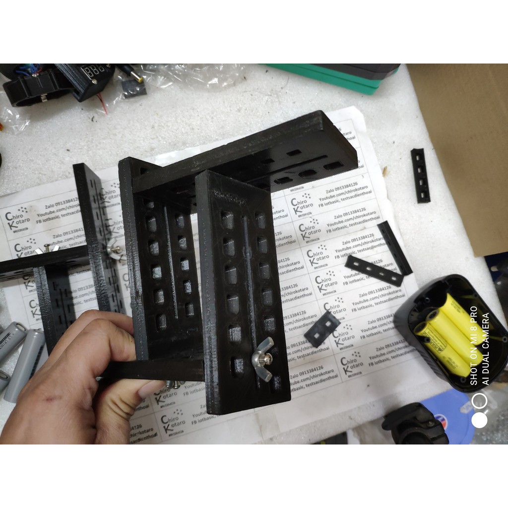 Giá đỡ hàn pin 18650 26650 32650 20650 21750 cho các mấy hàn pin thủ công