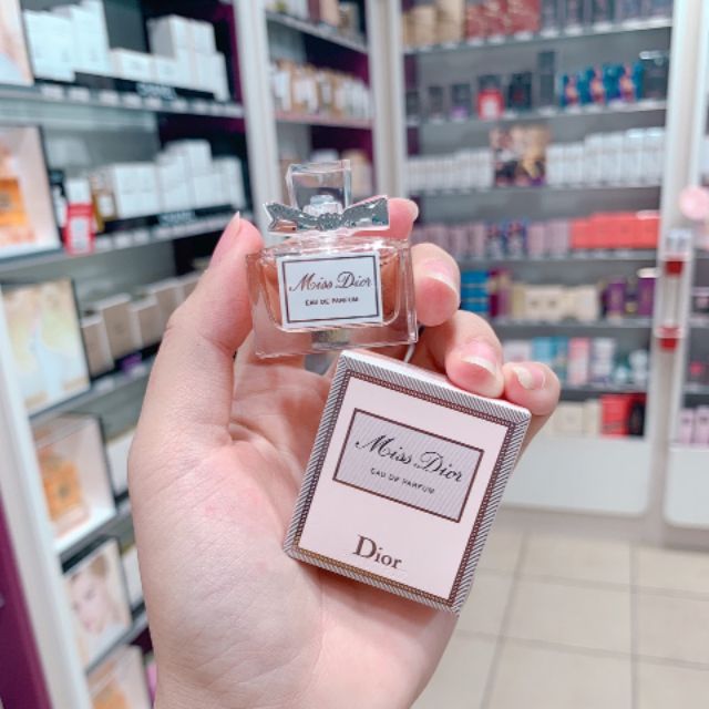 Nước hia miss dior mini 5ml