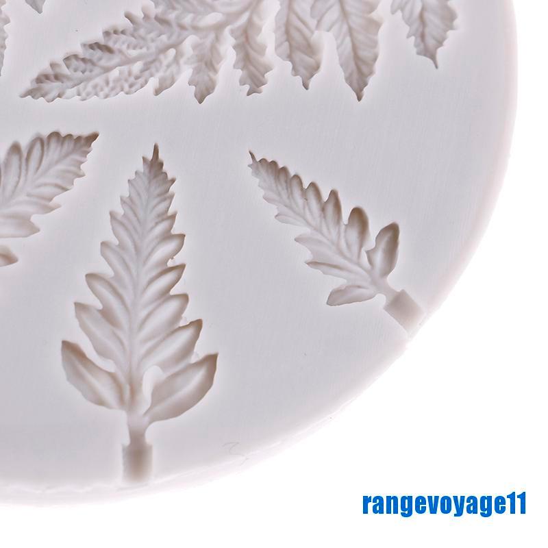 Khuôn Silicone Làm Bánh Hình Chiếc Lá