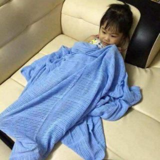 Chăn lưới Nga giá rẻ cho bé