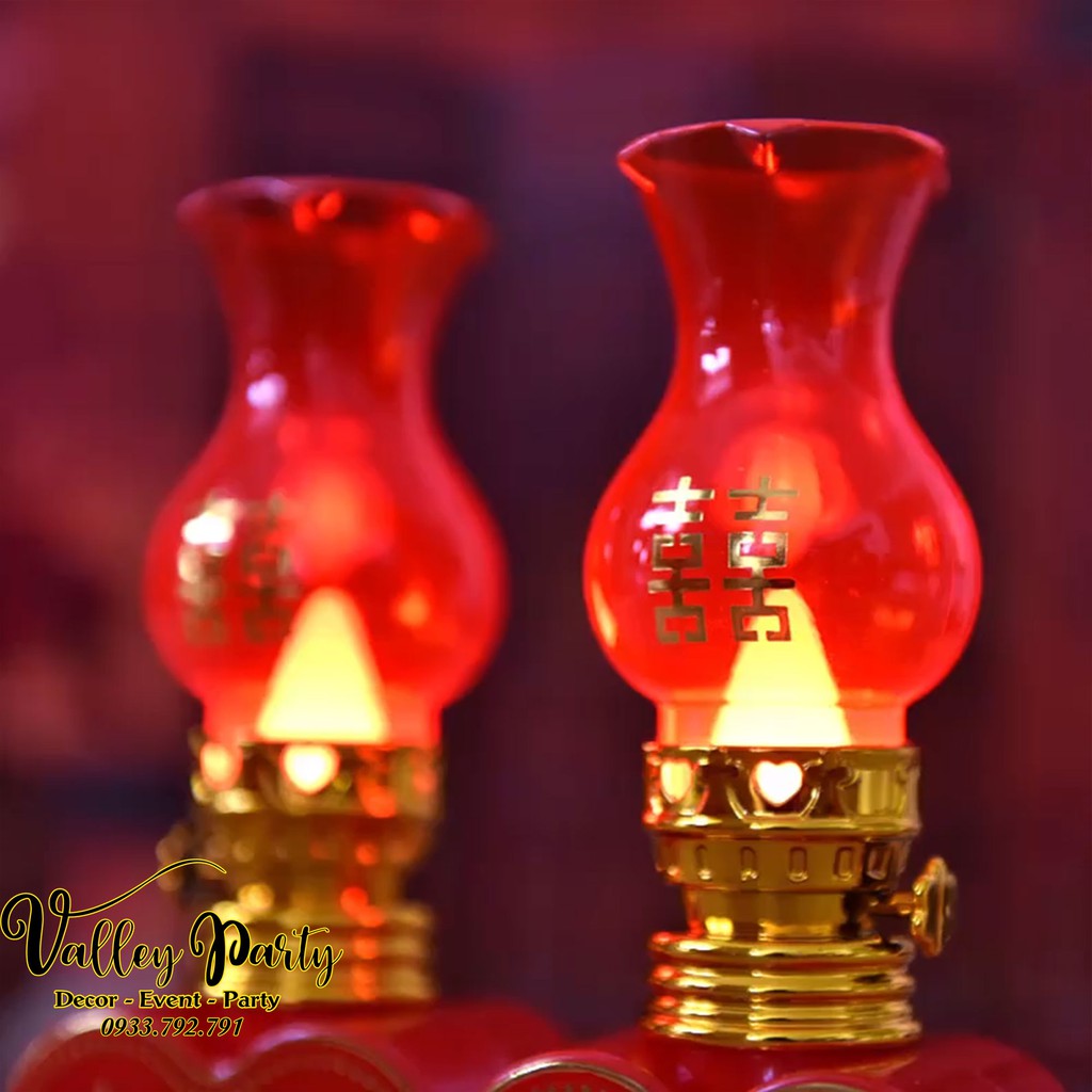 Đôi đèn dầu thờ bằng Pin trang trí gia tiên, đám cưới