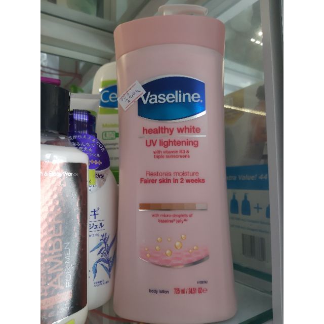 KEM DƯỠNG THỂ TOÀN THÂN CÓ DƯỠNG TRẮNG VASELINE HEALTHY WHITE LIGHTENING VISIBLE FAIRNESS LOTION 725ML