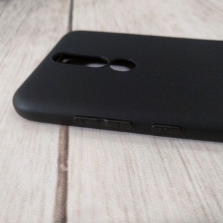 Ốp lưng dẻo đen Huawei Nova 2i