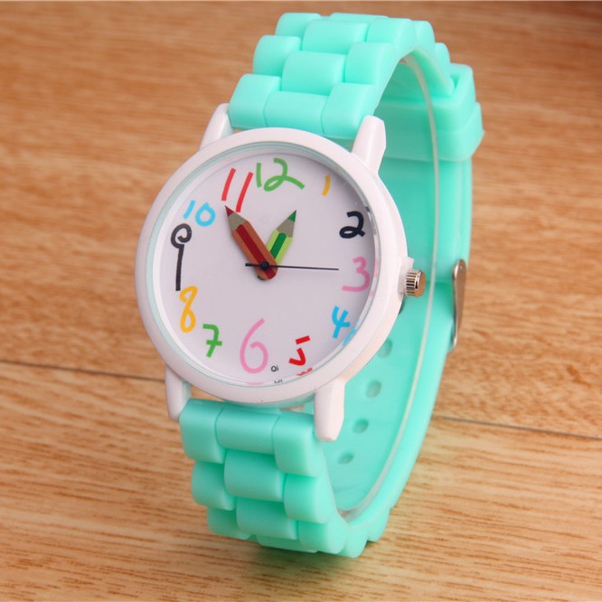 Đồng hồ thời trang nữ AKM03 mặt số dể dàng xem giờ, dây silicon mềm đeo êm tay, phù hợp độ tuổi 6 - 20 | BigBuy360 - bigbuy360.vn