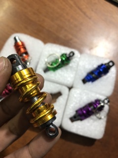Móc khoá xe hình phuộc CNC