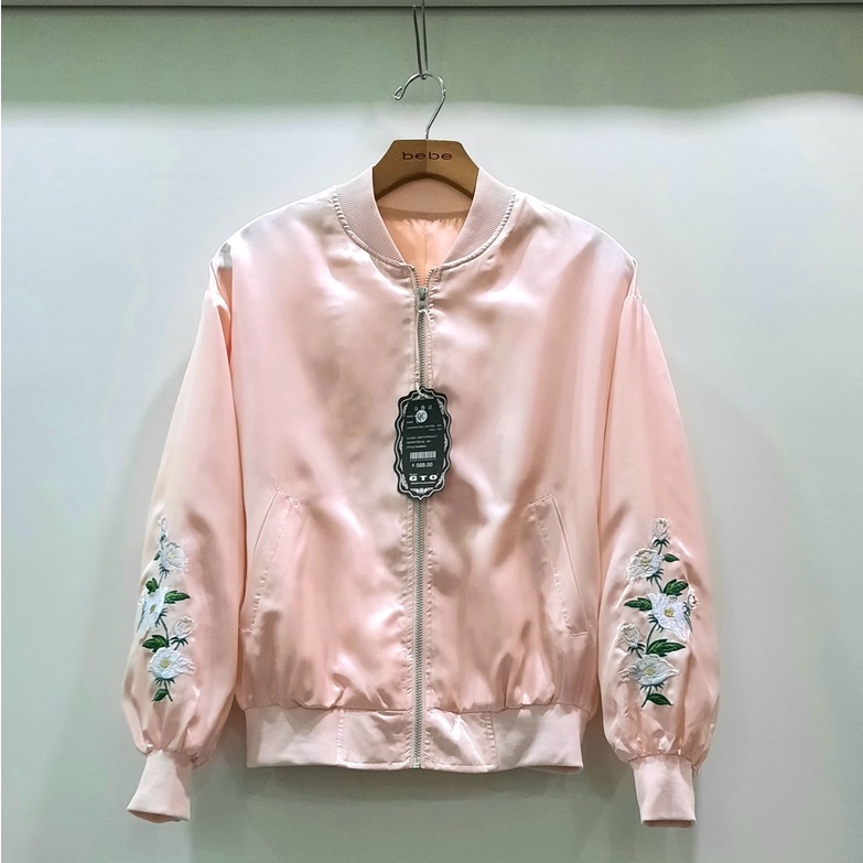 Áo khoác bomber thêu hoa