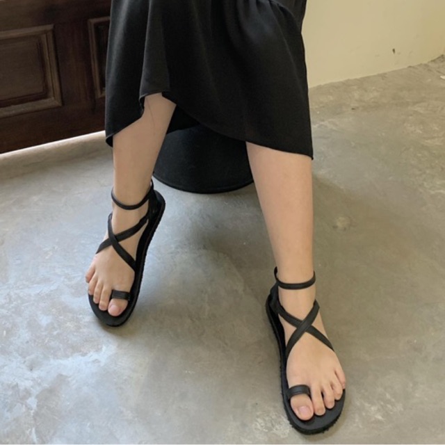 [No.19] Giày Sandals quai chéo đơn giản