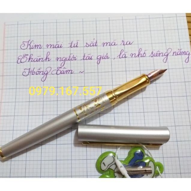 Bút luyện chữ đẹp trạng nguyên 042 tặng kèm ngòi