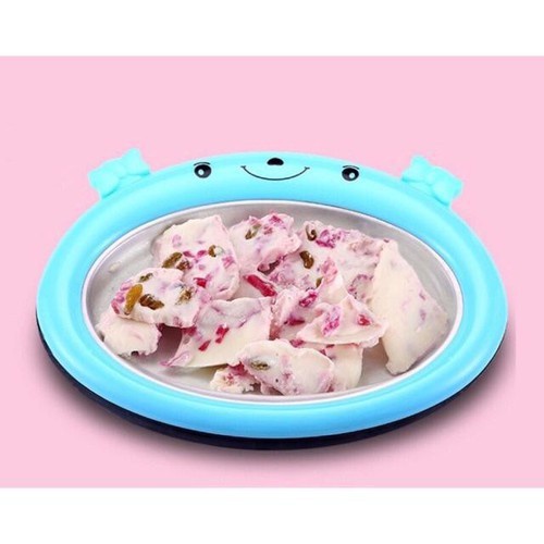Máy làm kem cuộn Thái Lan mini hình thú tại nhà đơn giản, dễ sử dụng, không dùng điện nên cực kỳ an toàn với trẻ nhỏ