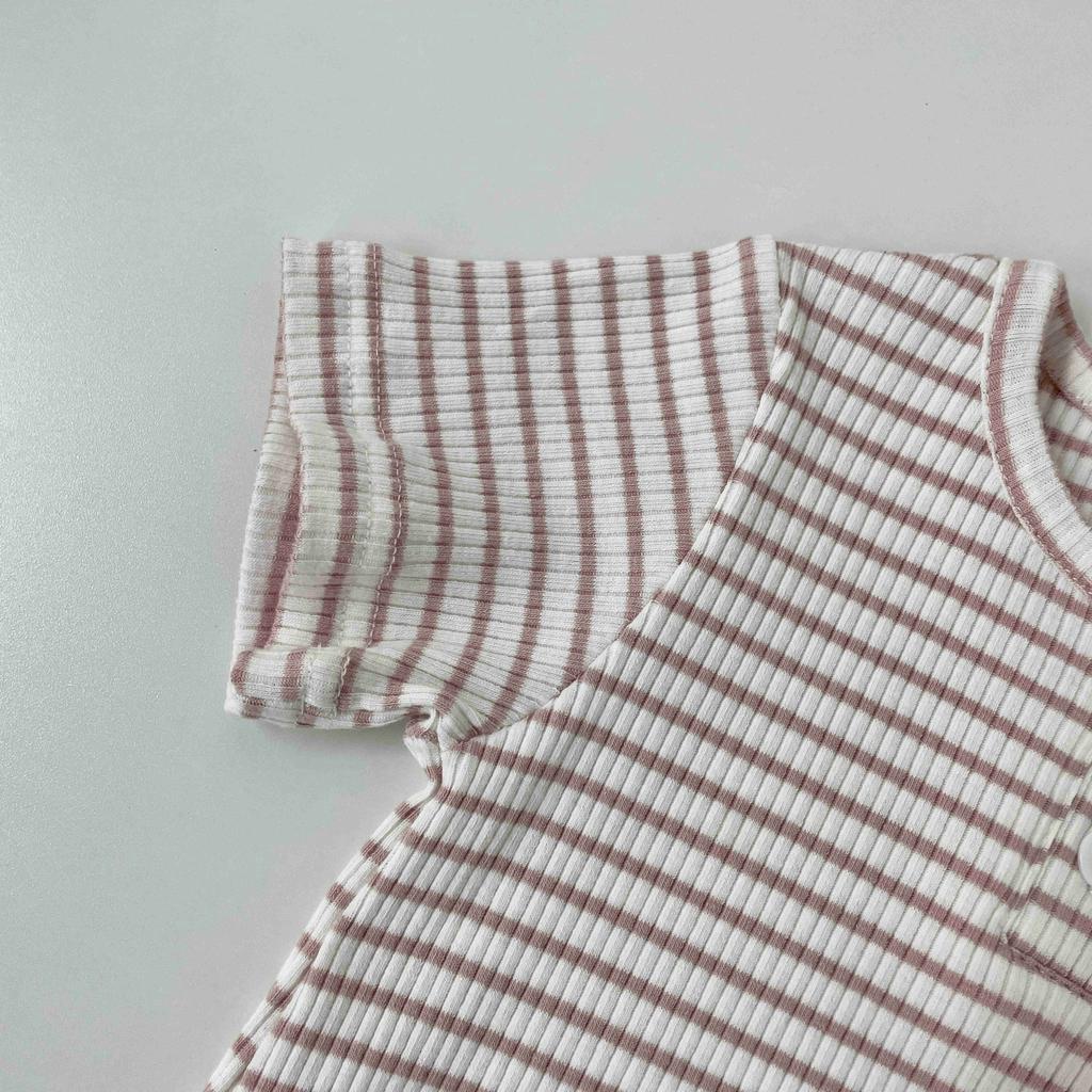 Bộ Áo Liền Quần Tay Ngắn Họa Tiết Sọc Mềm Mại Thời Trang Mùa Hè Xinh Xắn Cho Bé Trai Và Gái