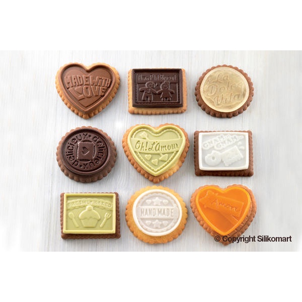 Bộ làm bánh cookie và khuôn silicone đổ chocolate Silikomart - made in Italy