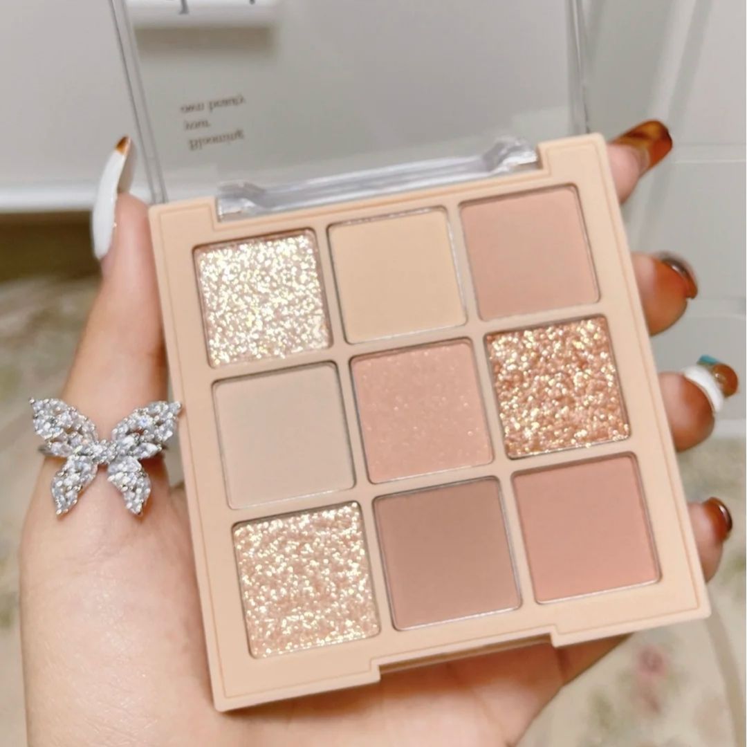 (Hàng Mới Về) Bảng Phấn Mắt Trà Sữa Trang Điểm Chuyên Nghiệp | BigBuy360 - bigbuy360.vn